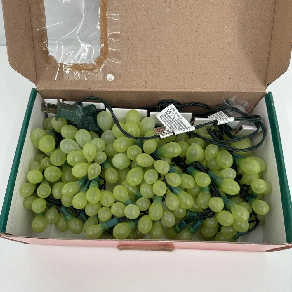 Kurt‎ Adler 100 Micro Bulbs Grape Lights Green 5 Clusters Indoor/Outdoor